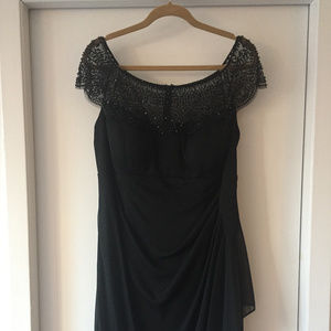 Xscape Beaded Neck Empire Gown - Size 14W
